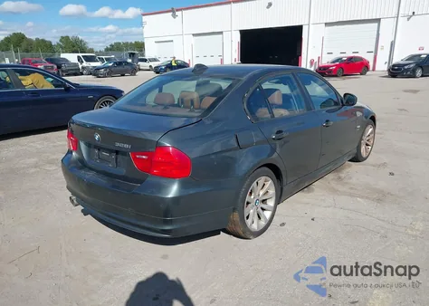 2011 BMW 328I xDrive z USA, uszkodzony, nr VIN WBAPK5C57BA657840